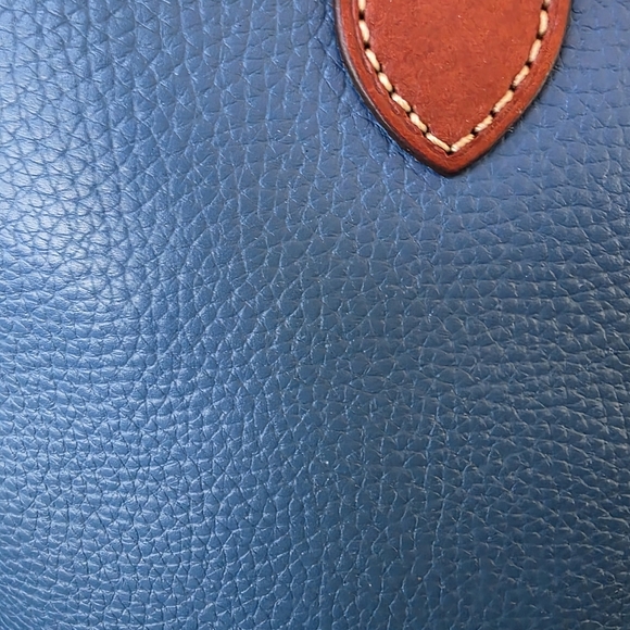 Dooney & Bourke Pebblegrain Zip Top Dome Satchel/Crossbody In The Color Jeans - Picture 4 of 13